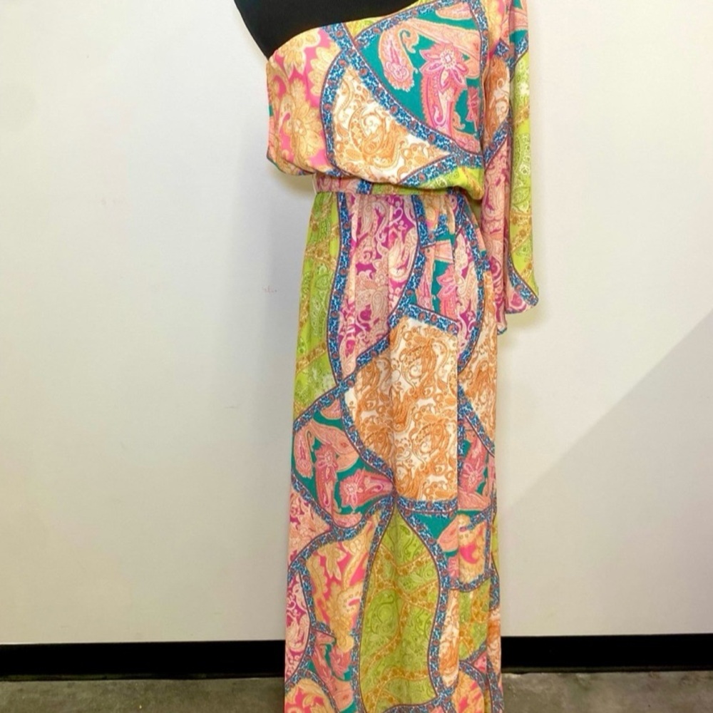 Flying Tomato Colorful Paisley Maxi Dress